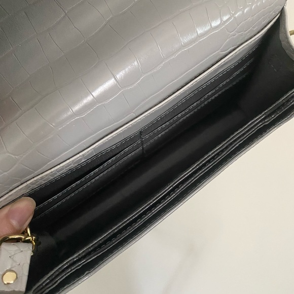 $15 SALE 🐊 BRAND NEW 🐊 BCBG style ombre faux croc mini crossbody clutch purse - Picture 8 of 9